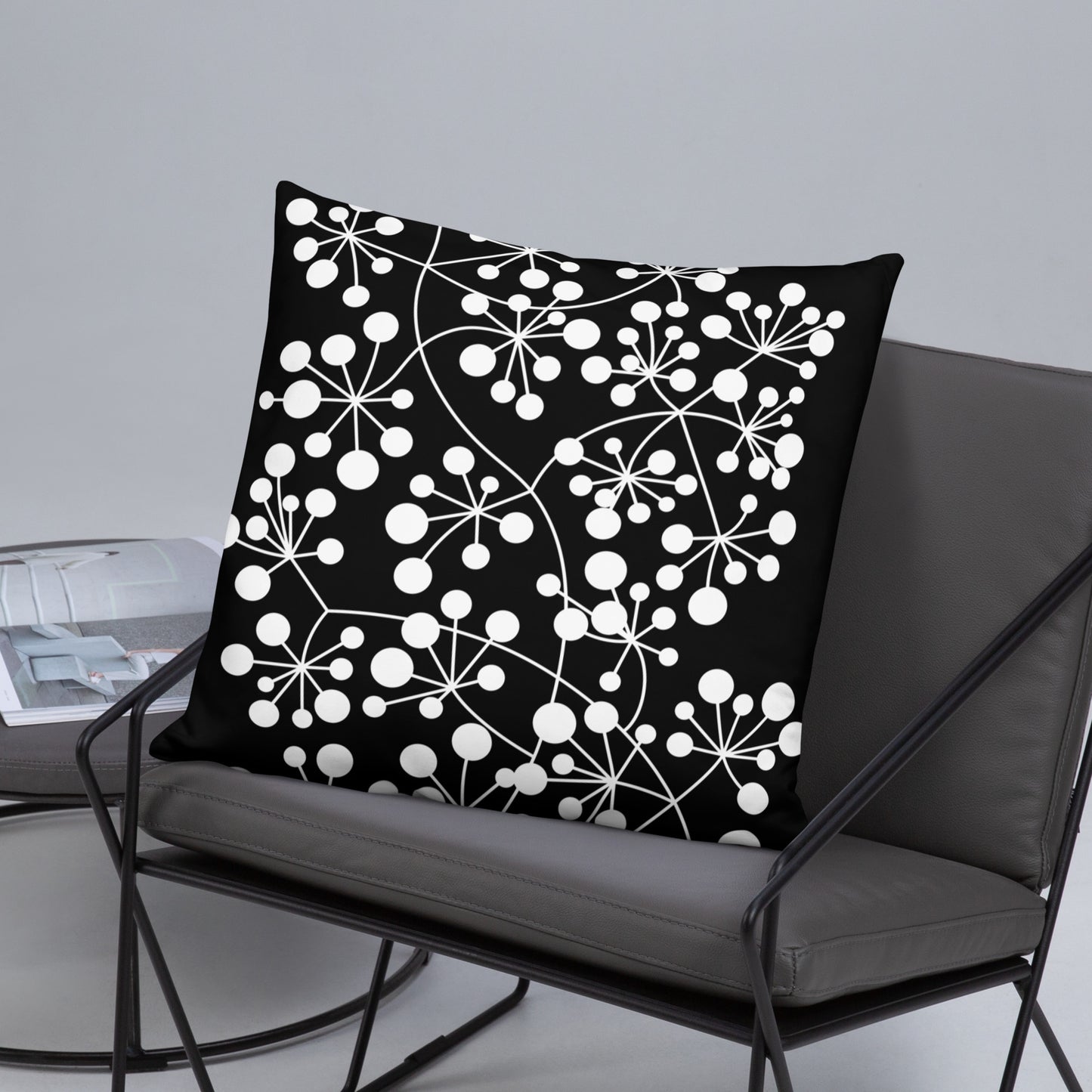 Classic cushion ❯ Arboricool ❯ White on black